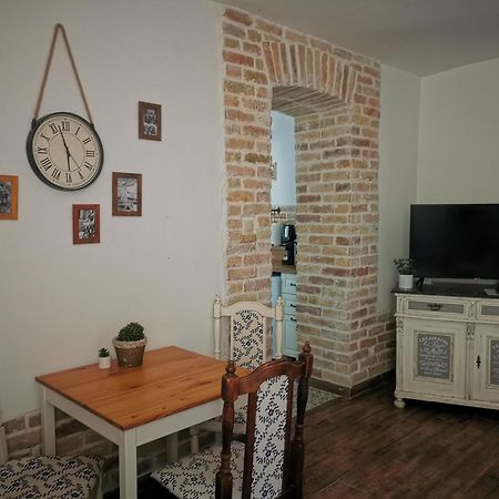 Kuria Apartman Budapest With Free Parking ภายนอก รูปภาพ
