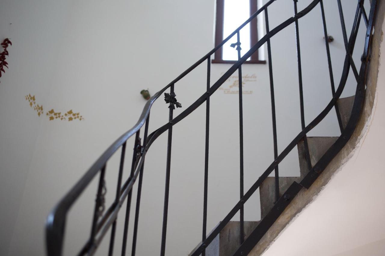 Kuria Apartman Budapest With Free Parking ภายนอก รูปภาพ