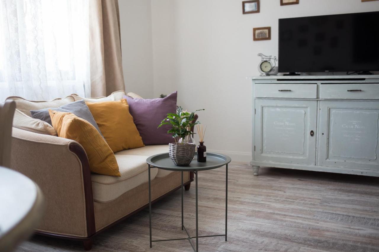 Kuria Apartman Budapest With Free Parking ภายนอก รูปภาพ