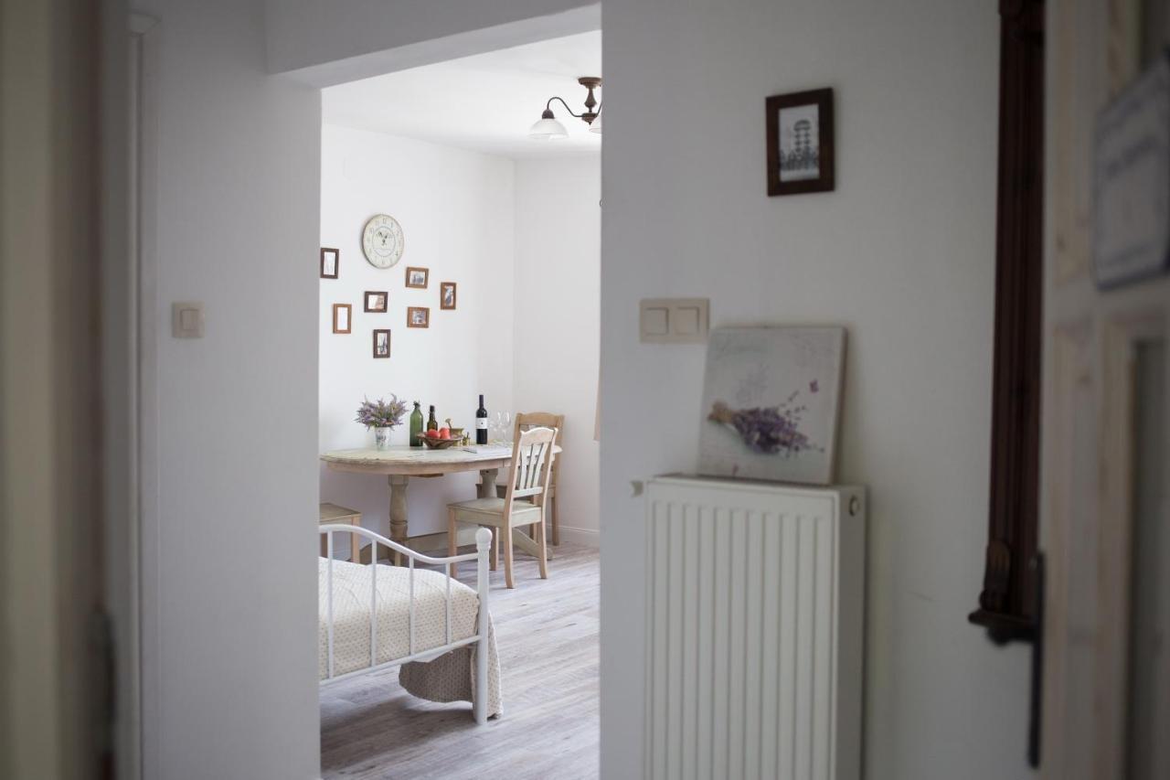 Kuria Apartman Budapest With Free Parking ภายนอก รูปภาพ