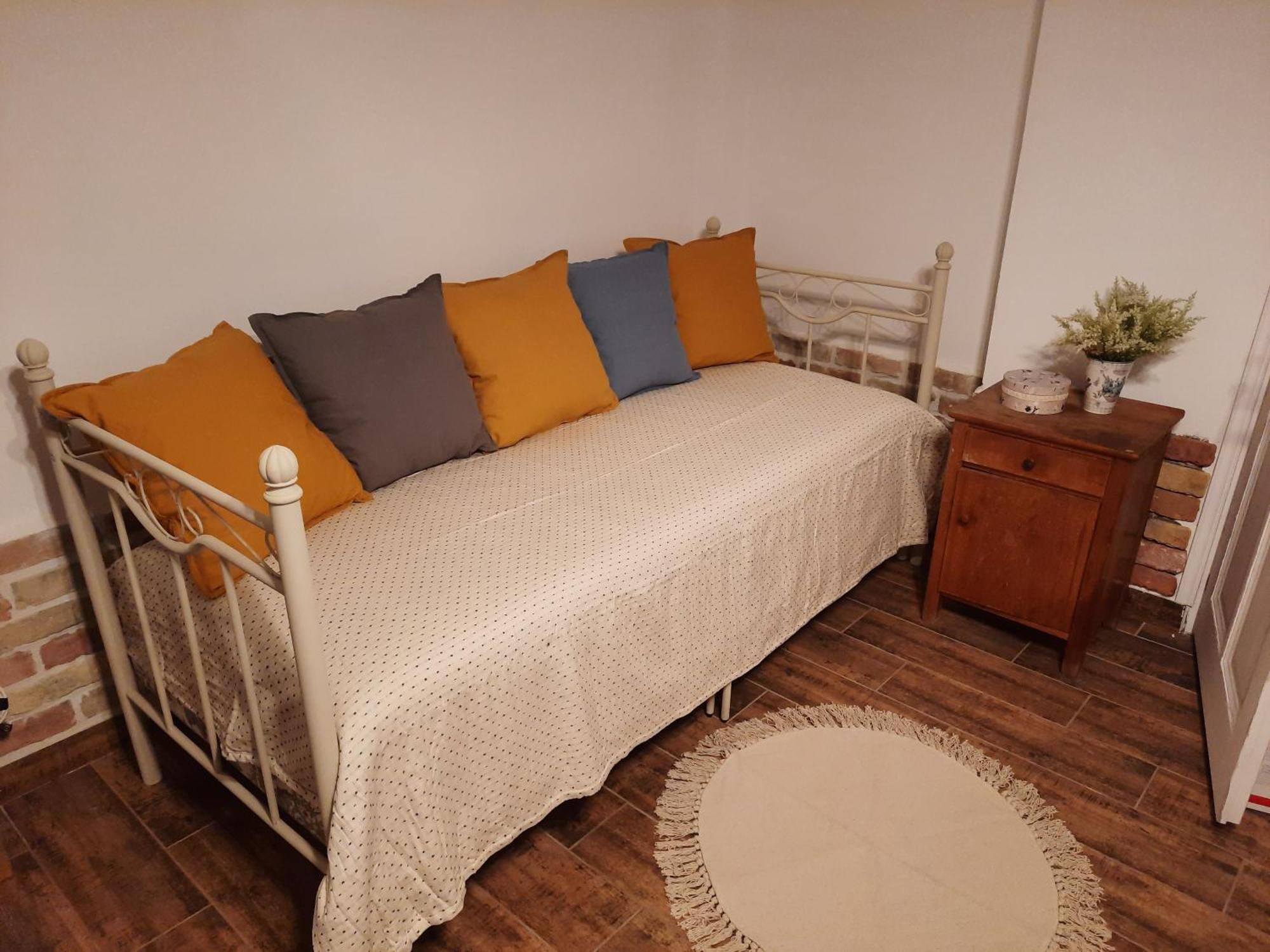 Kuria Apartman Budapest With Free Parking ภายนอก รูปภาพ