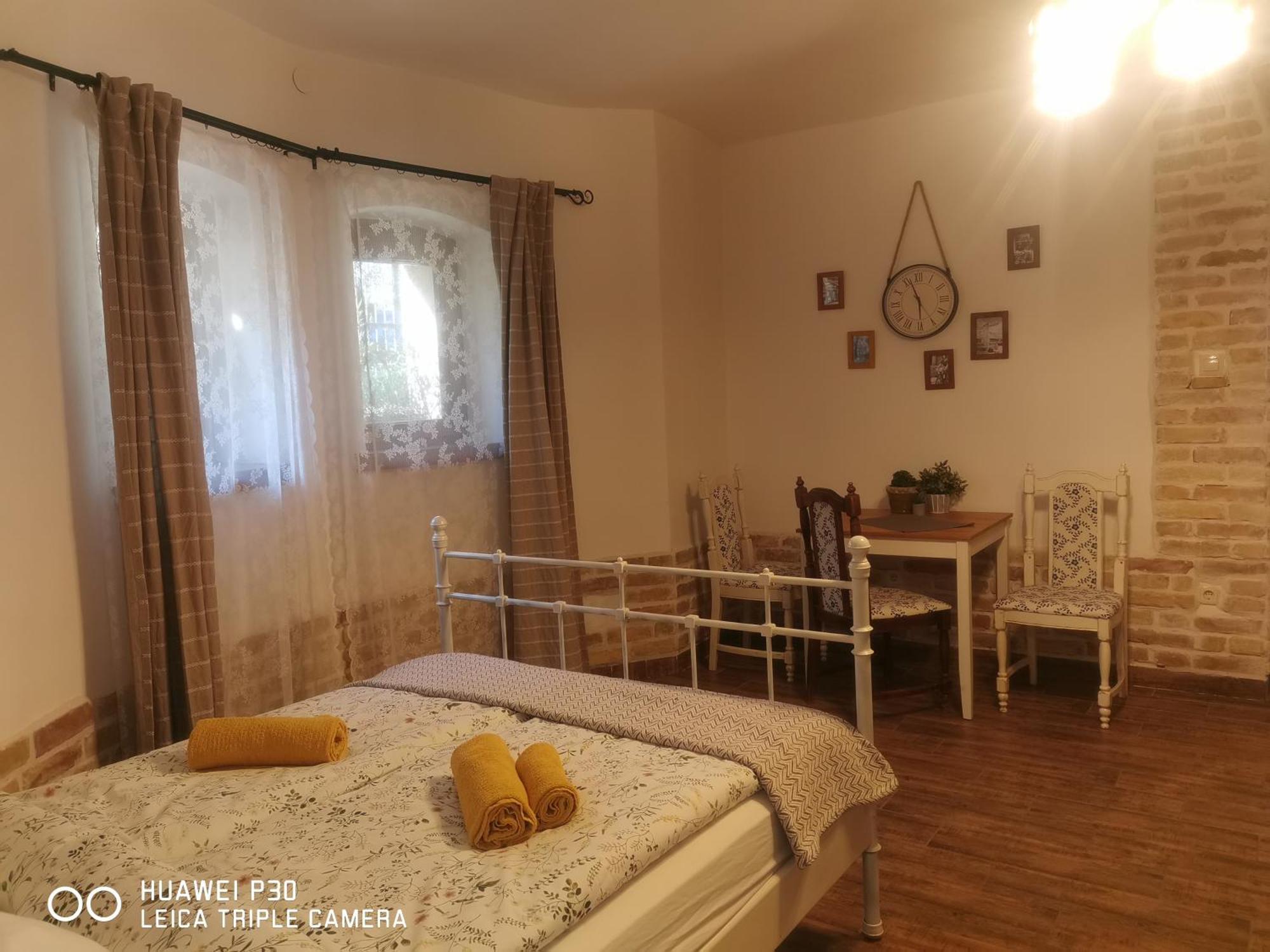 Kuria Apartman Budapest With Free Parking ภายนอก รูปภาพ