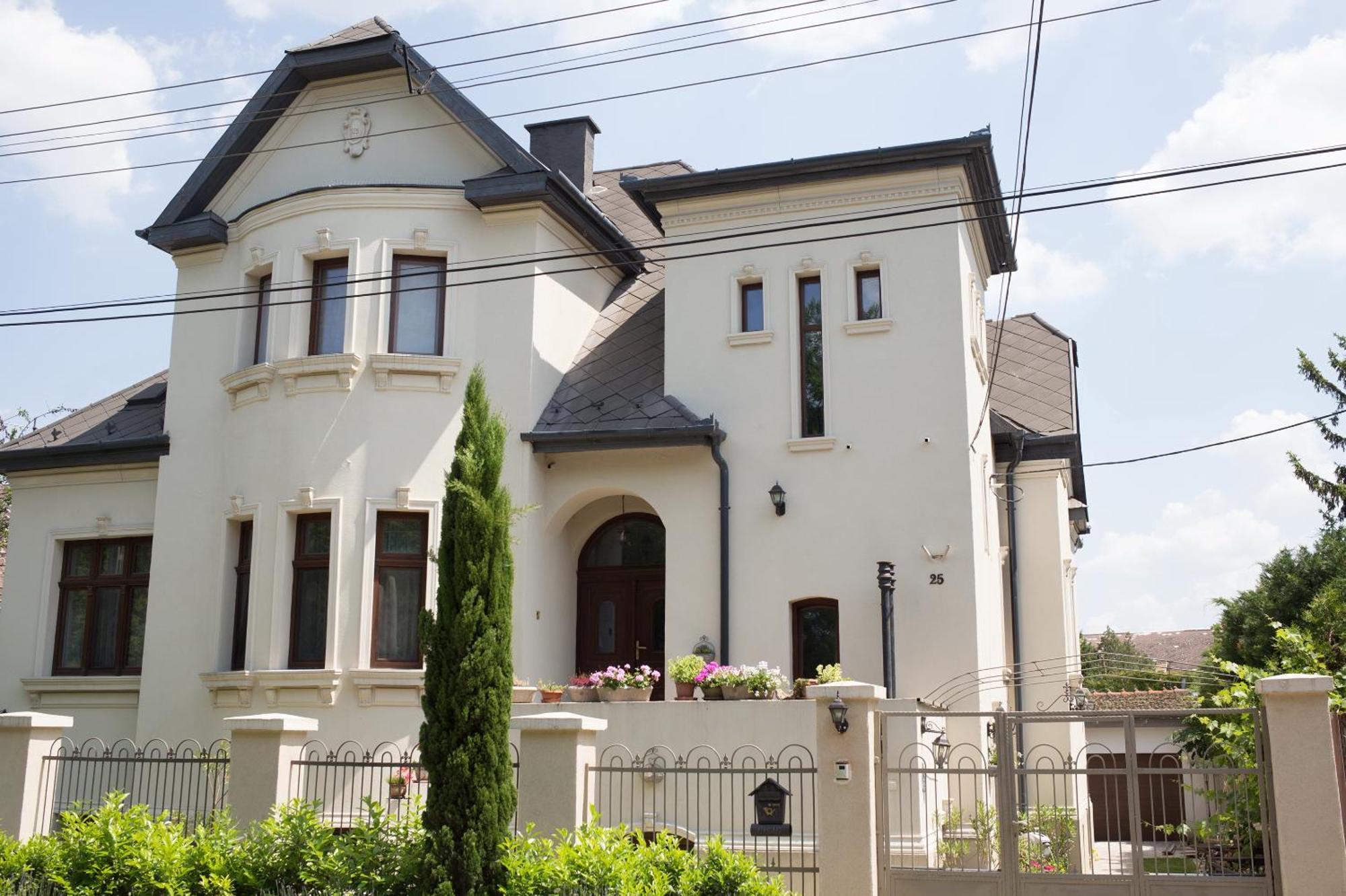 Kuria Apartman Budapest With Free Parking ภายนอก รูปภาพ
